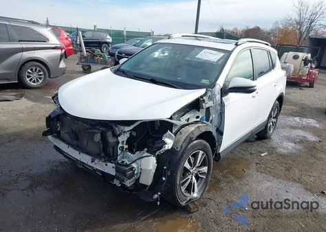 2017 Toyota Rav4 Xle из США, поврежденный, VIN JTMRFREV8HJ118608